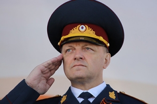Президент освободил Александра Гнездилова от должности