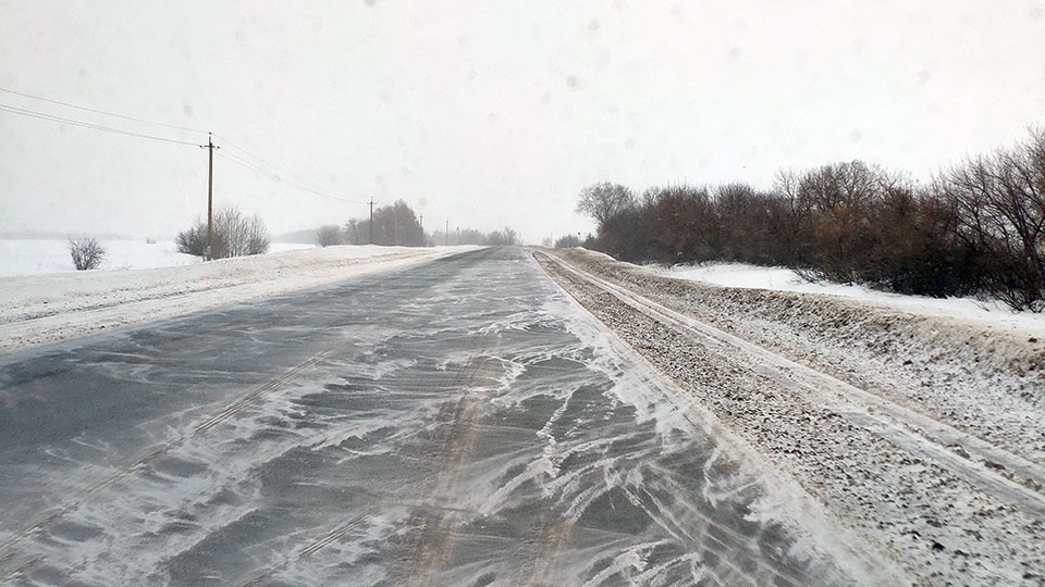 Плохая погода закрыла дороги в Новоузенском районе