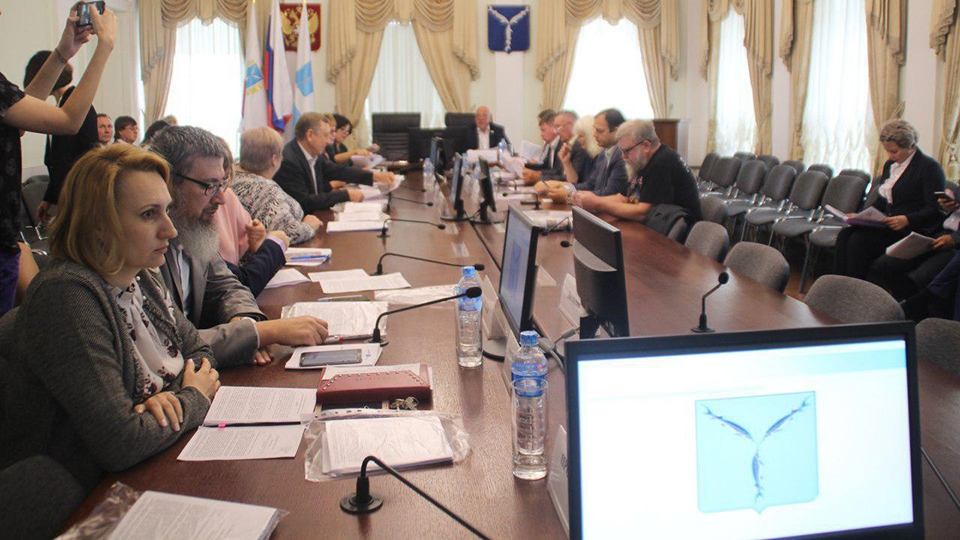 У саратовских депутатов не возникло вопросов по проекту реорганизации мэрии