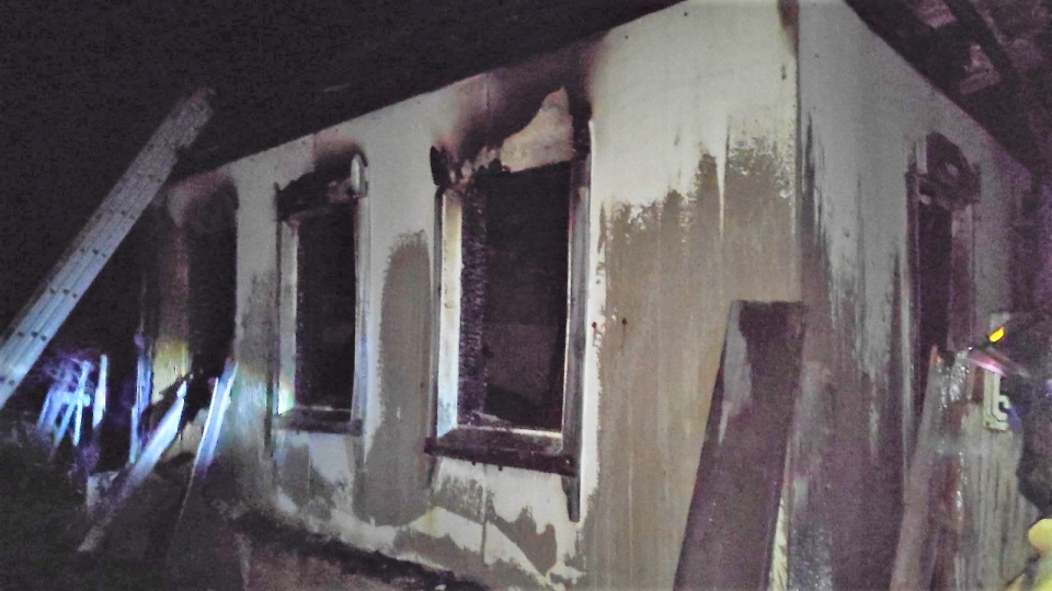 На пожаре в заброшенном доме погиб мужчина