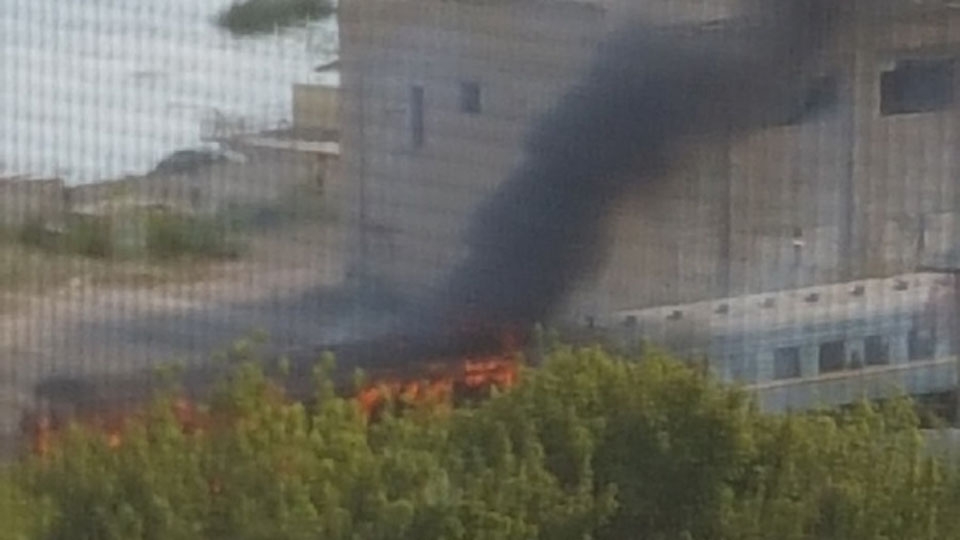 В Заводском районе пожарные тушили железнодорожный вагон
