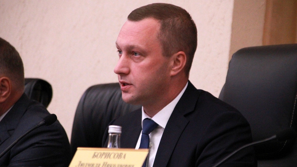 Роман Бусаргин предложил снять главу района Саратовской области