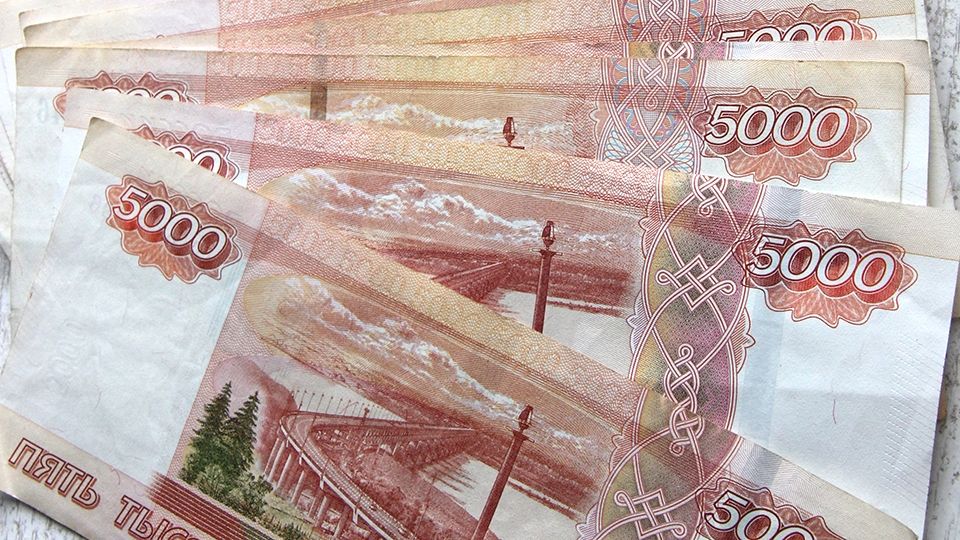 Лже-сотрудники ПФР поменяли пенсионерам сотни тысяч на купюры "банка приколов"