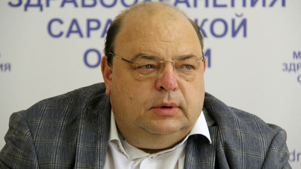 Олег Костин: "Мы не видим тяжелых пневмоний и потери обоняния"