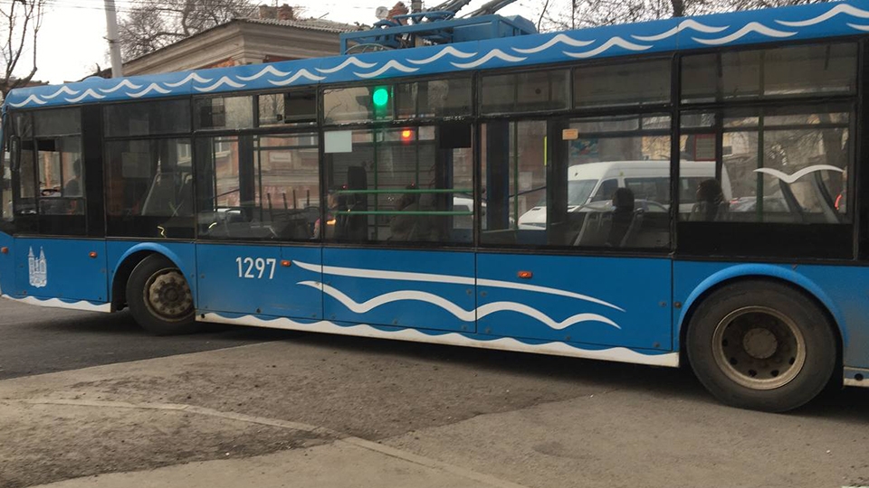 В Саратове стоят трамваи, в Энгельсе – троллейбусы