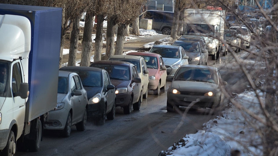 Вместо новых: в России рекордно вырос оборот подержанных машин