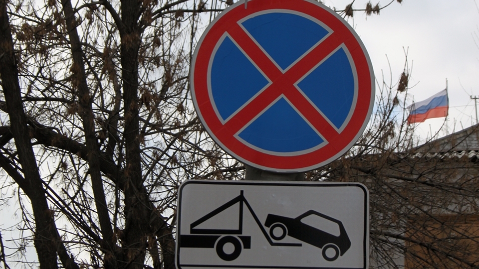 На улицах Саратова установят новые знаки и "лежачих полицейских". Адреса