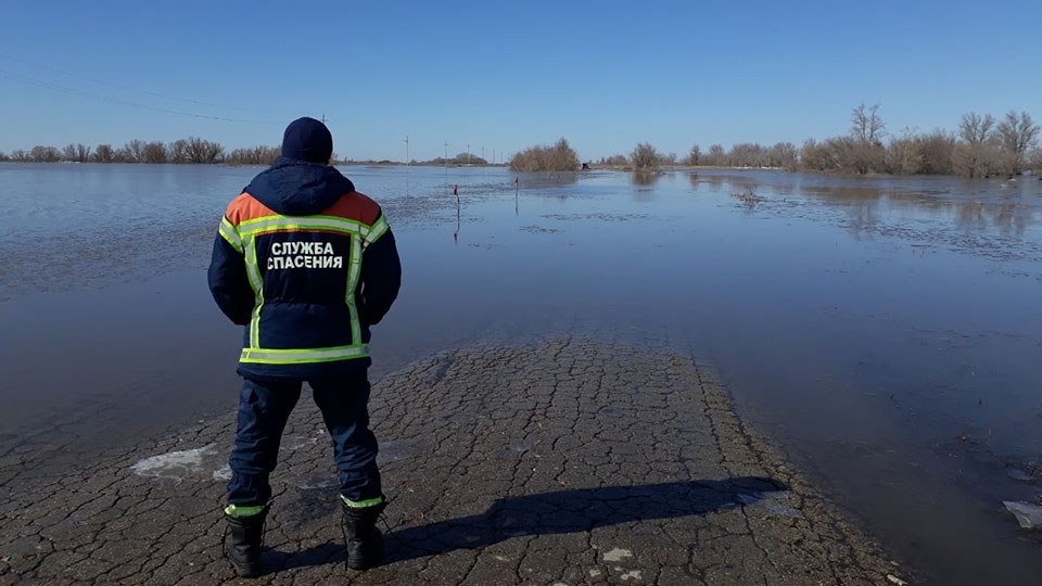 Паводок. В Саратовской области остаются затопленными 16 мостов и 12 плотин