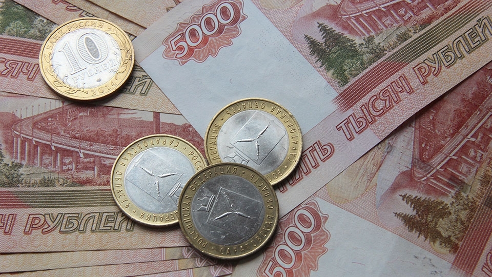 Таксист помог саратовской пенсионерке уберечь деньги от мошенников