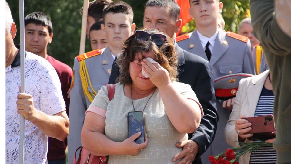 Сколько погибло саратовских на украине. День Победы в Украине.