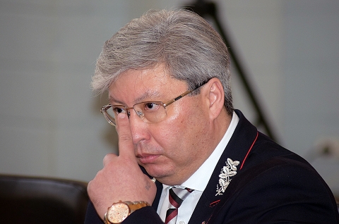 Бывший Комментировал Фото