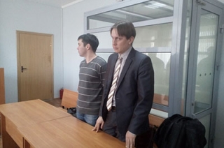 Экс-полицейский приговорен к шести годам за гибель трех человек в ДТП Экс-полицейский приговорен к шести годам за гибель трех человек в ДТП