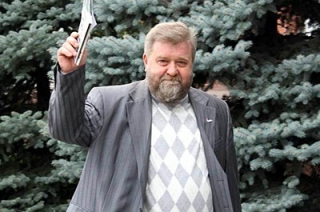 Александр Ванцов дает объяснения по заявлению секретаря “ЕР” о клевете