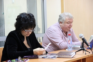 Защита "группы Алексея Прокопенко" угрожает журналистам Защита “группы Алексея Прокопенко” угрожает журналистам