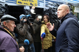 Председатель Общественной палаты призвал закрыть “саратовский Черкизон”