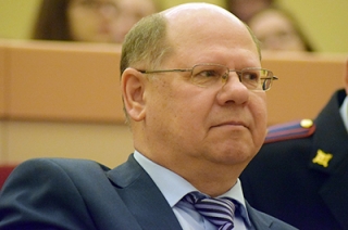 Иван Кузьмин изучит требование прокуроров увеличить бюджет областной медицины