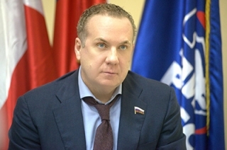 Олег Грищенко и его жена получили за год доход 185 млн рублей