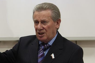 Глава Общественной палаты о сбросе отходов близ “Дубков”: “Это беспредел!”