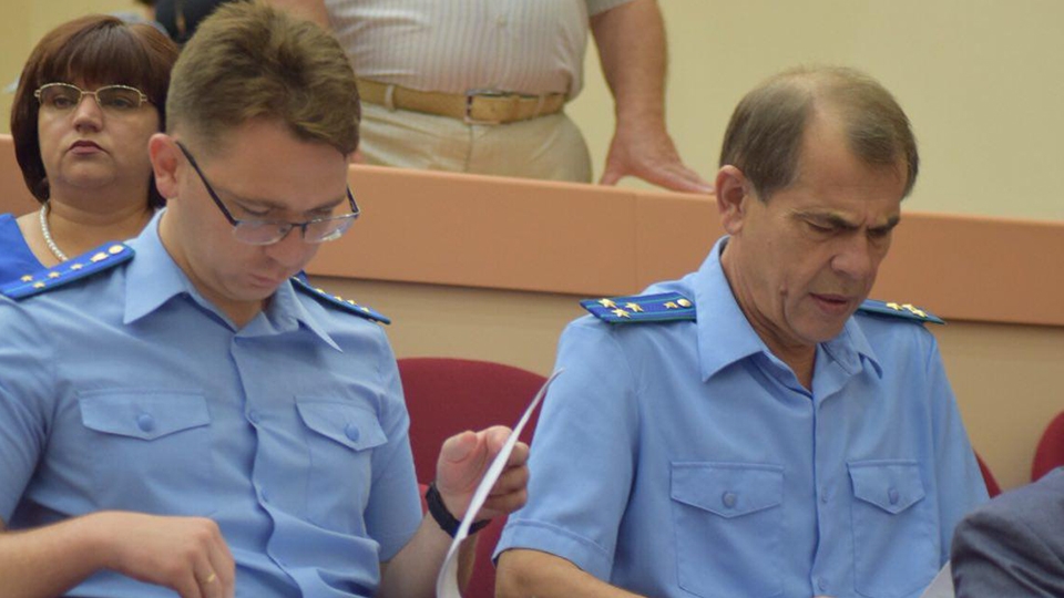 Фракция “ЕР” поддержала прокурора Галузина в жестком споре с оппозицией