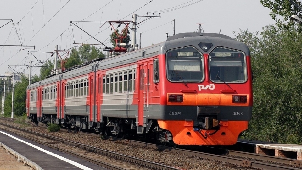 Электричка С Центра До Новогодней