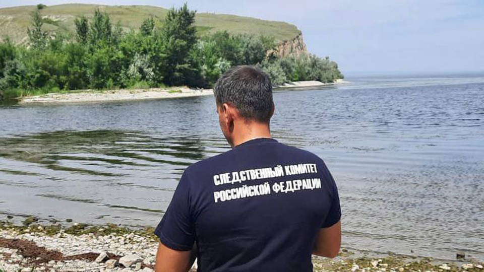 На волге утонул мужчина